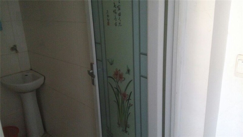 hotelPic