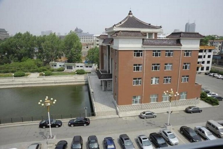 长春新民宾馆
