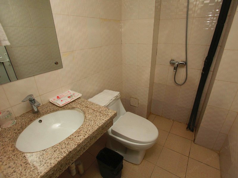 hotelPic