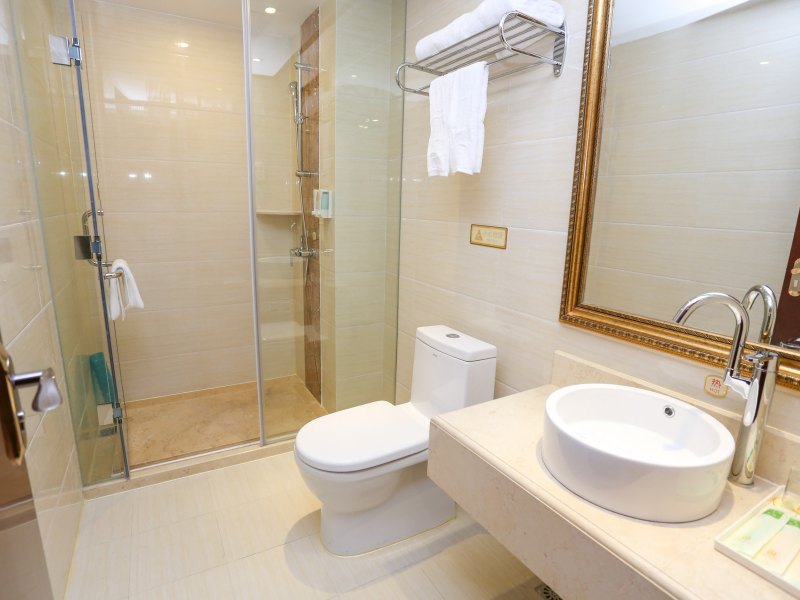 hotelPic
