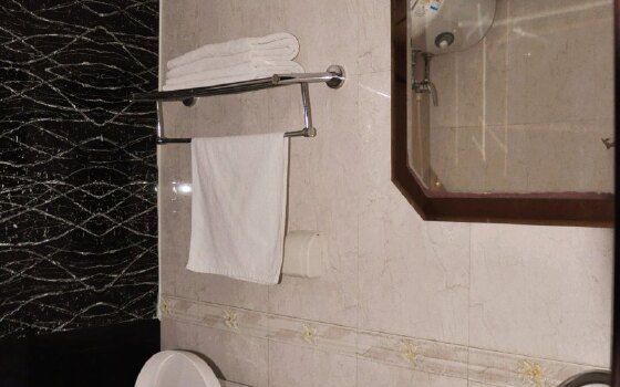 丹东孤山镇佳港宾馆电话地址_丹东孤山镇佳港