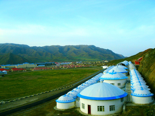  新疆喀纳斯-禾木-五彩滩-胡杨林-赛湖-伊犁薰衣草-那拉提-巴音天鹅湖