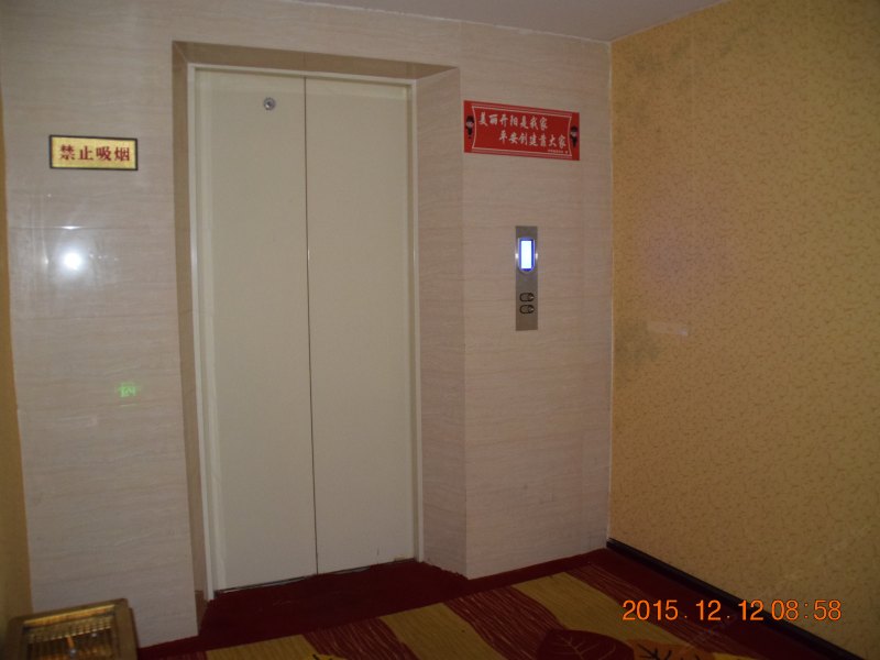 hotelPic