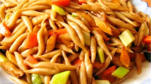 面鱼4鬼猜一成语_有关鱼的成语猜图(2)