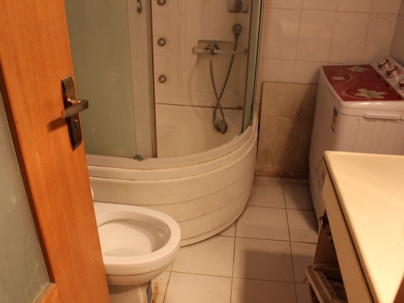hotelPic