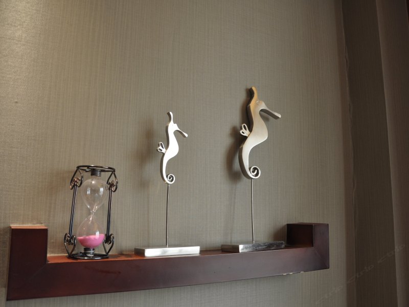 hotelPic