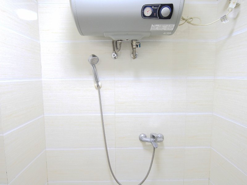 hotelPic