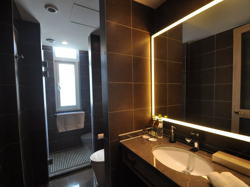 hotelPic