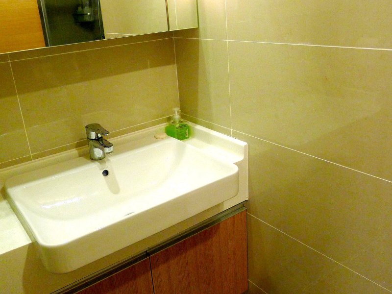 hotelPic