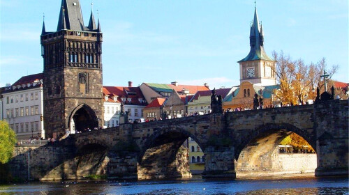 捷斯奥德列瑞法11日游 中西东欧深度游,东航免