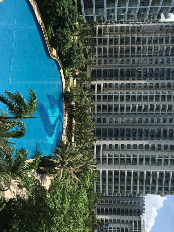 hotelPic