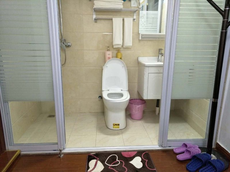 hotelPic