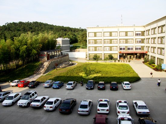 hotelPic