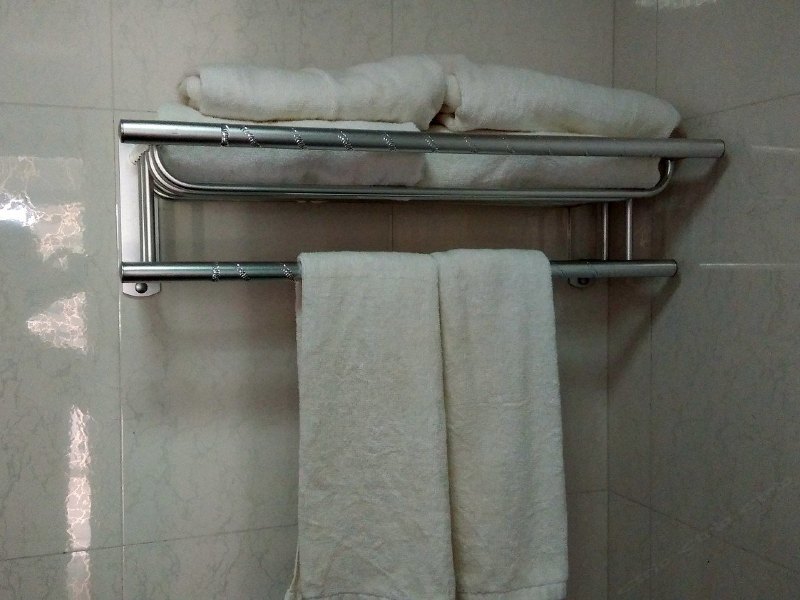 hotelPic