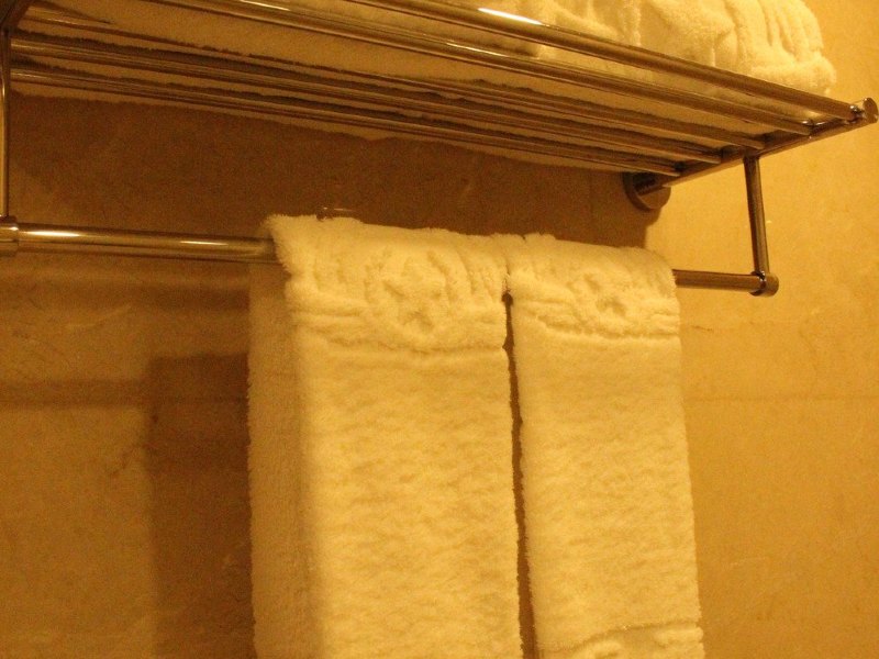 hotelPic