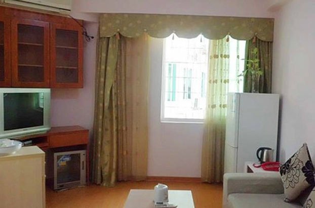 hotelPic