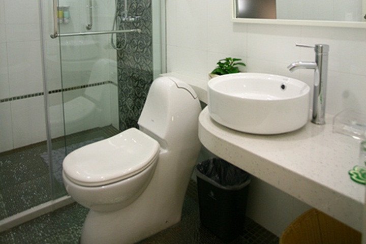 hotelPic