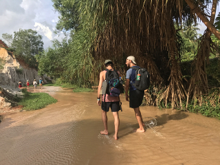 越南最適合旅游的季節(jié)_春節(jié)越南游價(jià)格_越南旅游要多少錢2021
