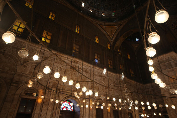 夏天去埃及穿衣指南_夏天去埃及穿什么衣服_