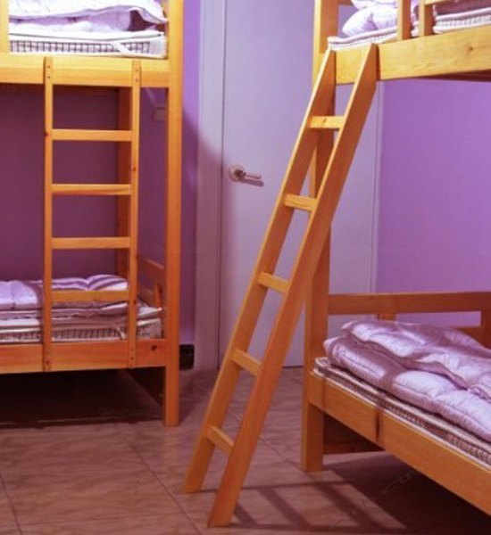 hotelPic