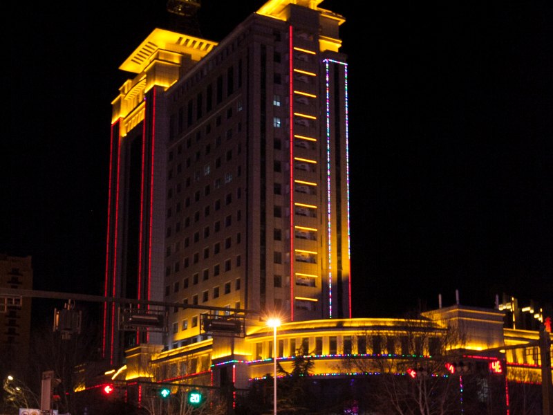 hotelPic