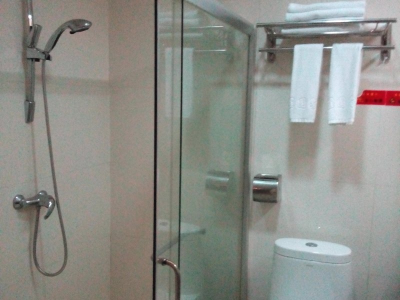 hotelPic