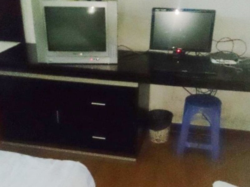 hotelPic