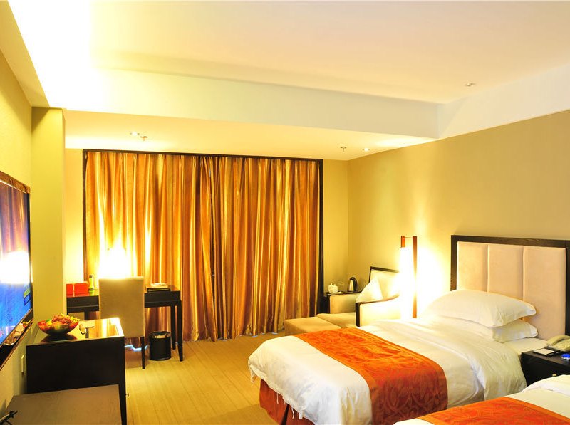 hotelPic