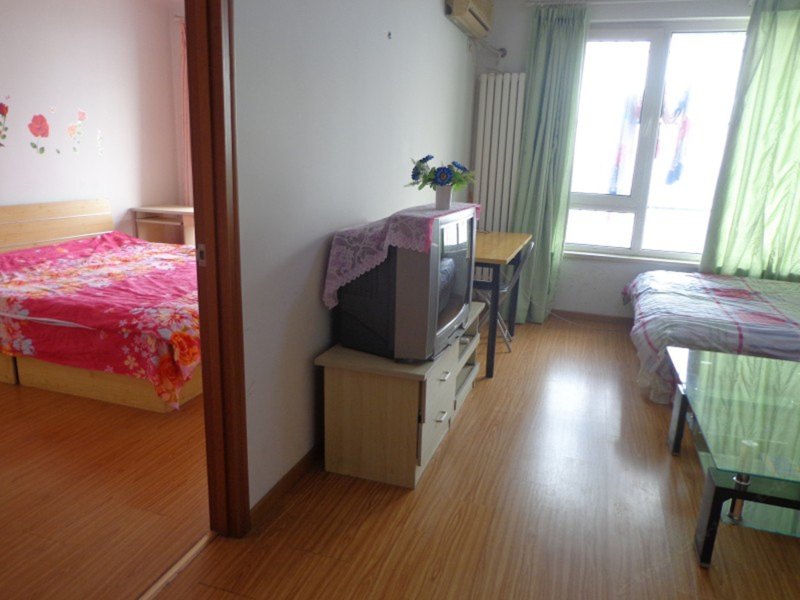 hotelPic