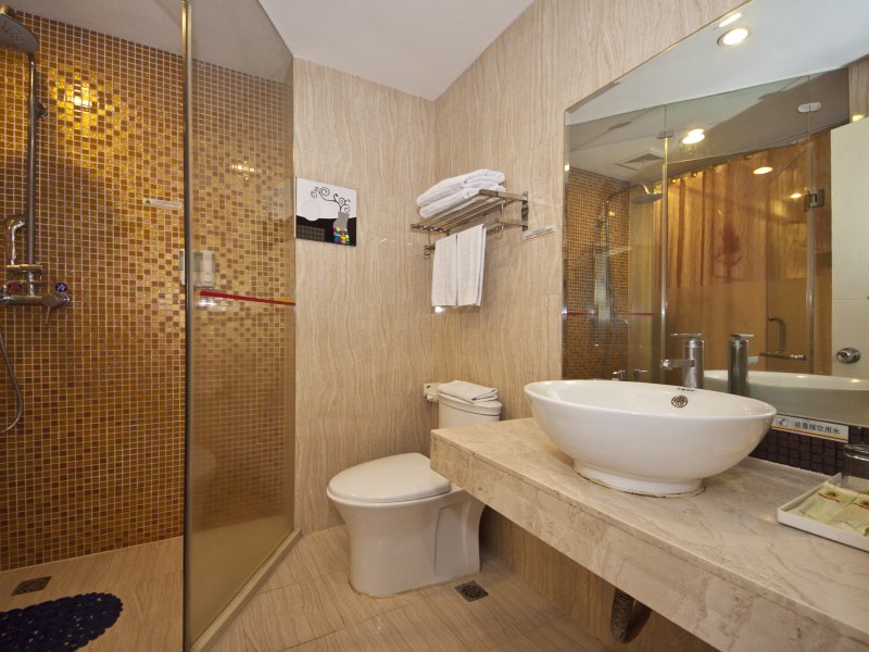 hotelPic