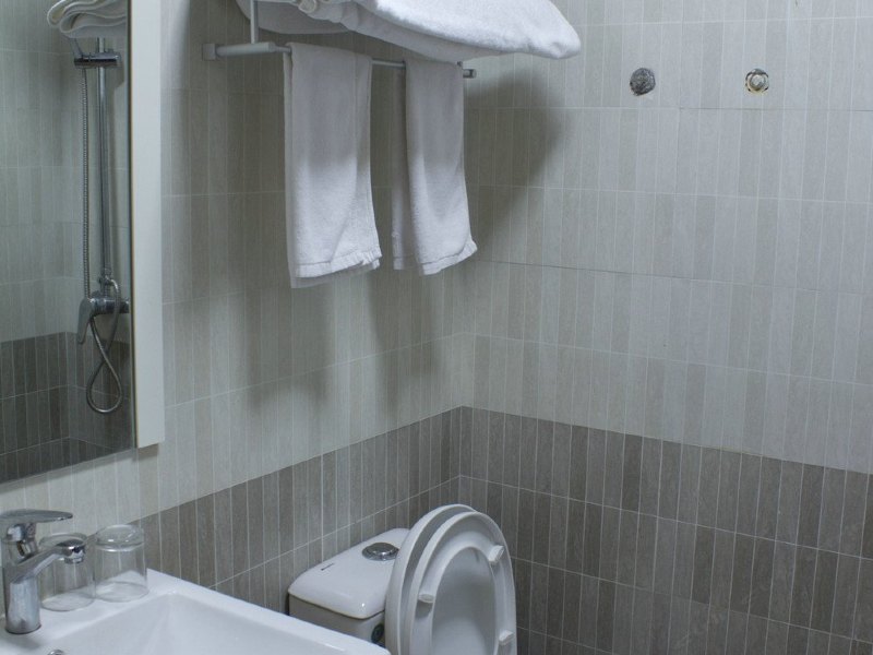 hotelPic
