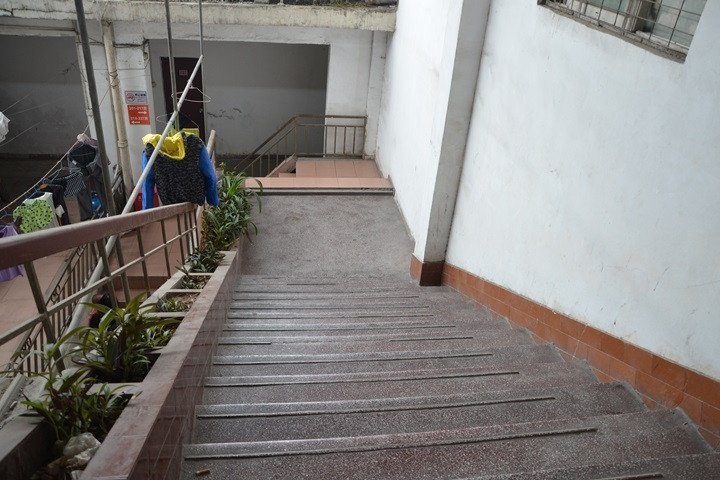 hotelPic