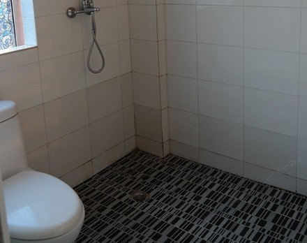 hotelPic