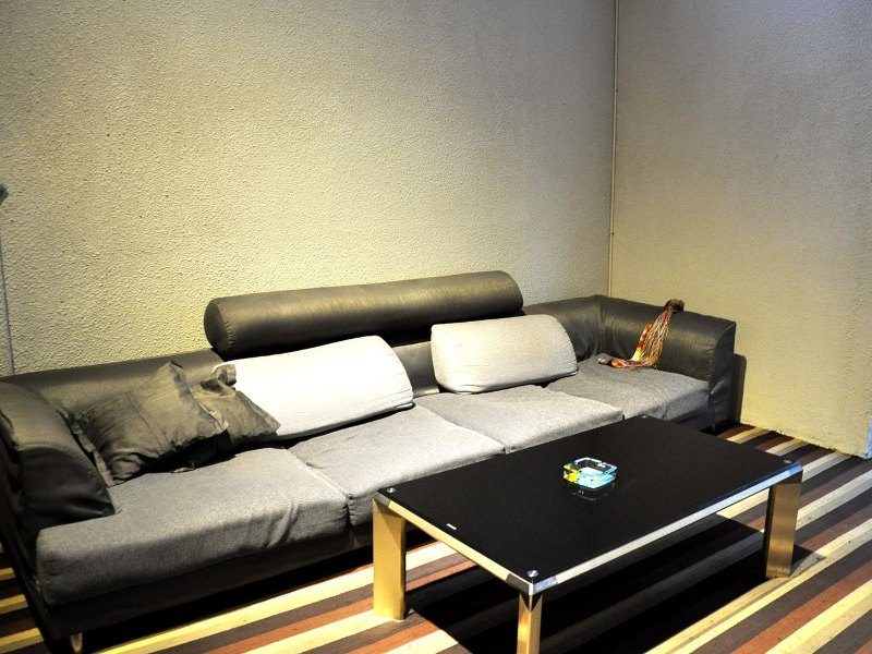 hotelPic