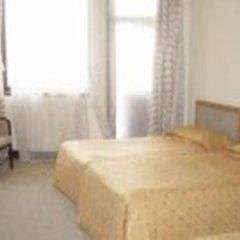 hotelPic