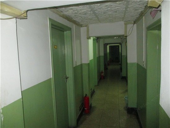 hotelPic