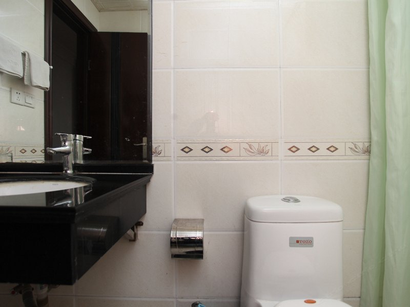 hotelPic