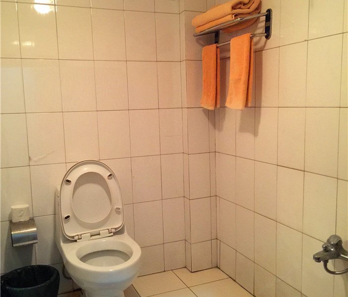 hotelPic