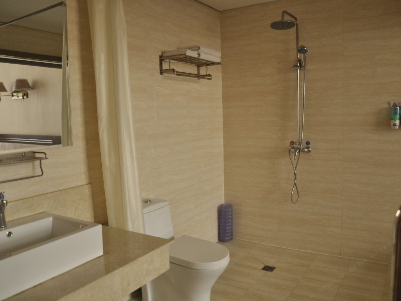 hotelPic