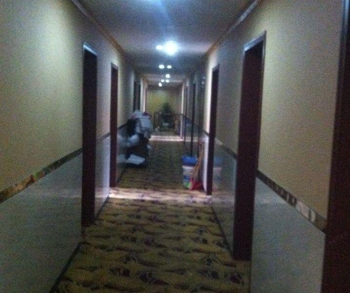hotelPic