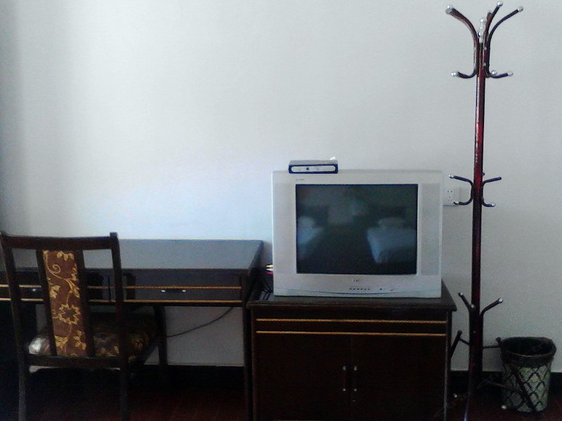 hotelPic