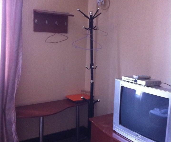 hotelPic