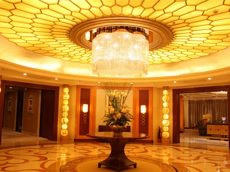 hotelPic