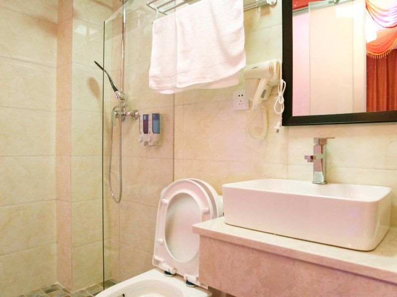 hotelPic