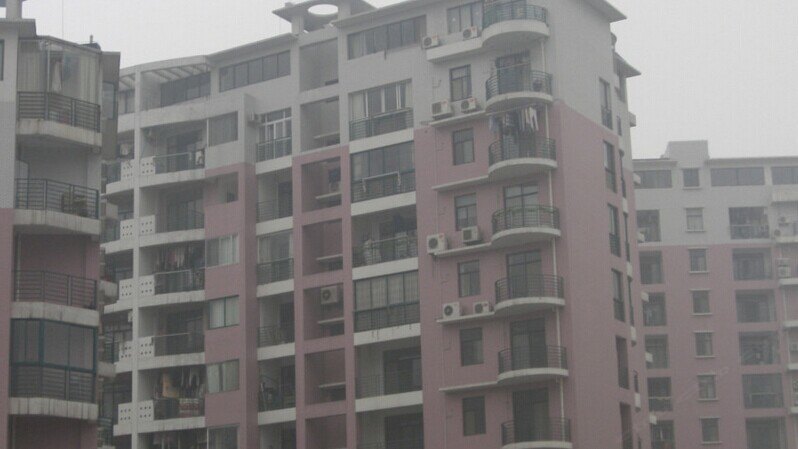 hotelPic