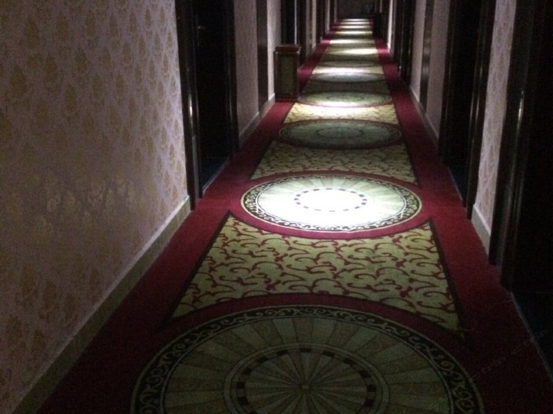 hotelPic