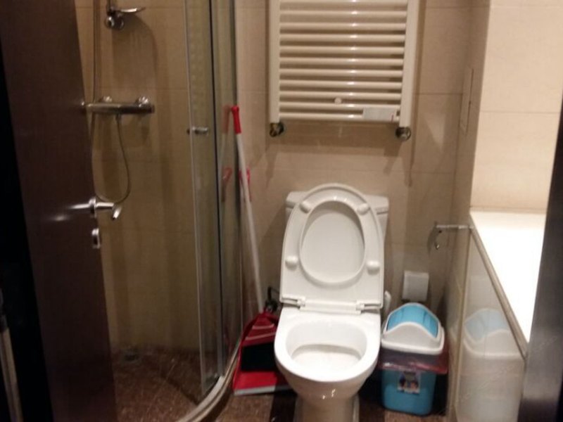 hotelPic