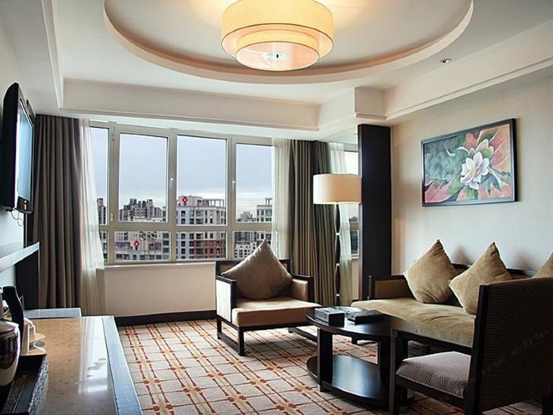hotelPic
