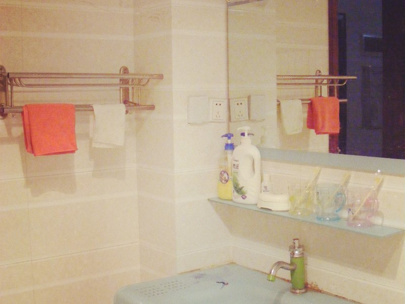 hotelPic