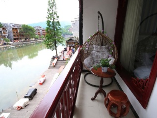 旅游團(tuán)湖南張家界_跟團(tuán)湖南張家界旅游價(jià)格表